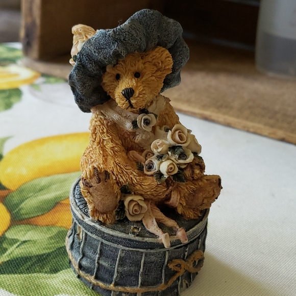 Boyds Bears | Victorian Trinket Box
